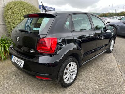 2017 Volkswagen Polo