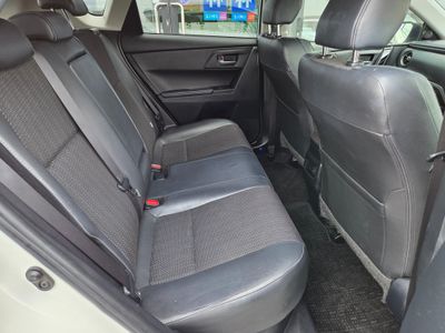 2016 Toyota Auris