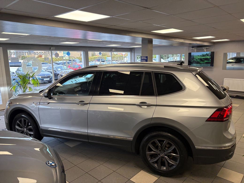 2023 Volkswagen Tiguan Allspace