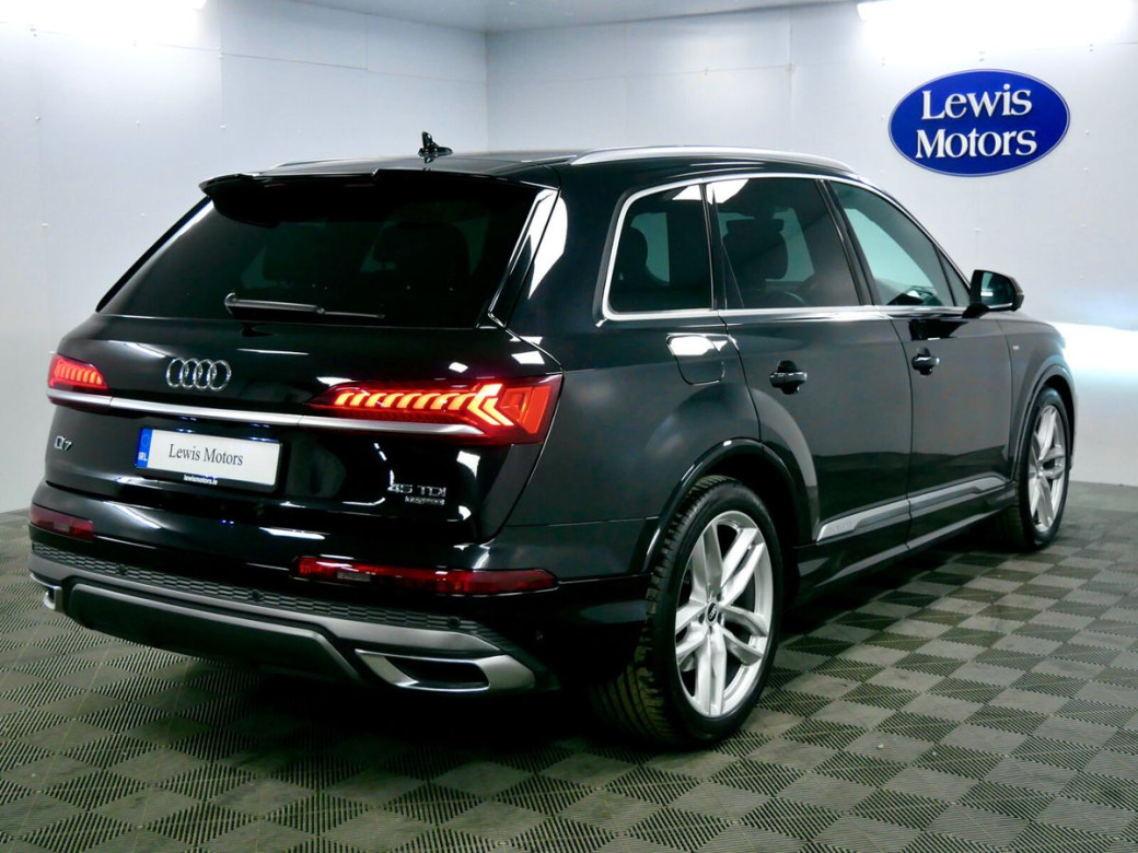 2021 Audi Q7