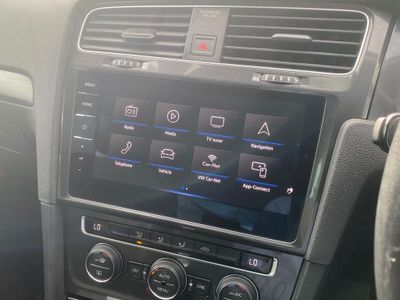 2018 Volkswagen Golf