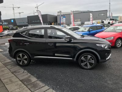 2021 MG ZS