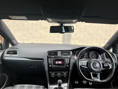 2016 Volkswagen Golf