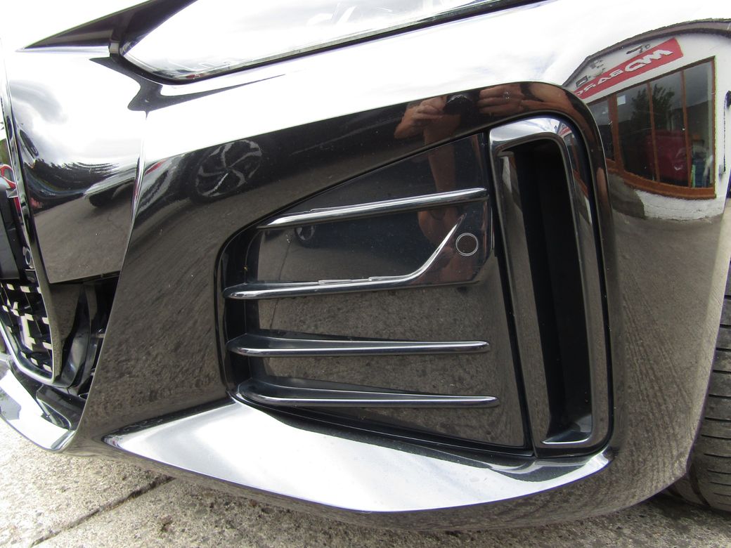 2023 BMW i4