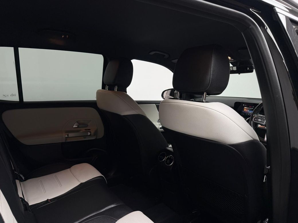 2020 Mercedes-Benz GLB Class