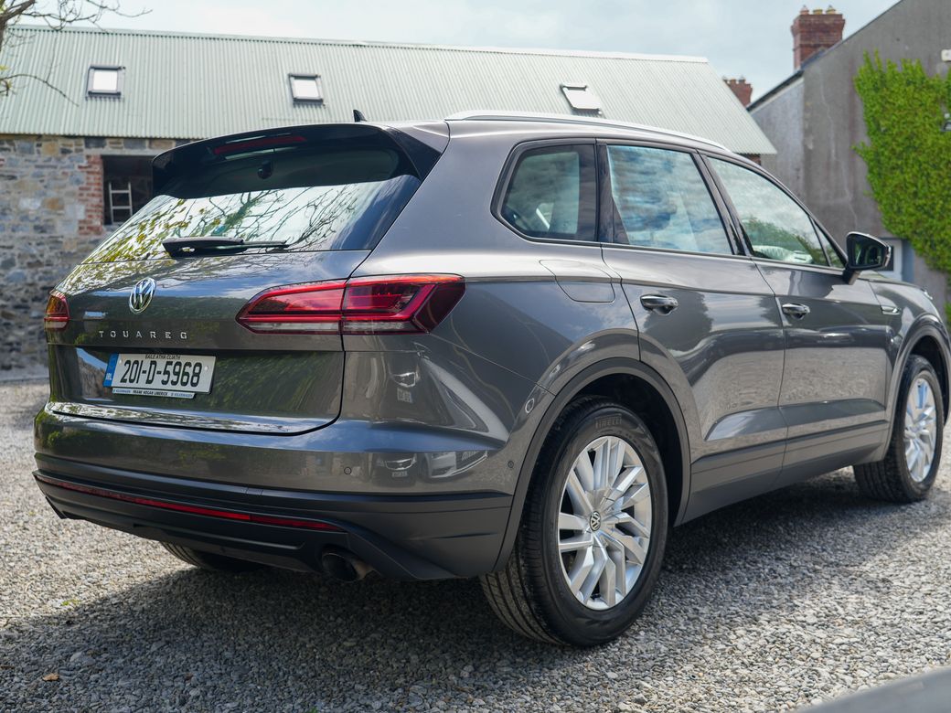 2020 Volkswagen Touareg