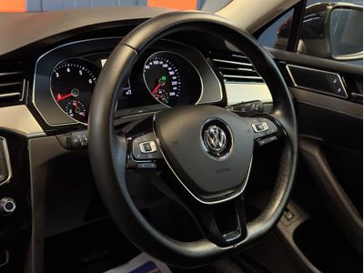 2017 Volkswagen Passat
