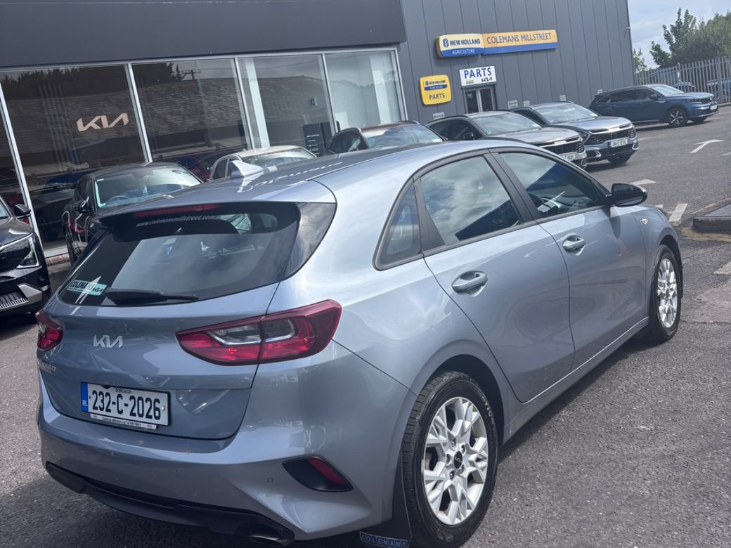 2023 Kia Ceed