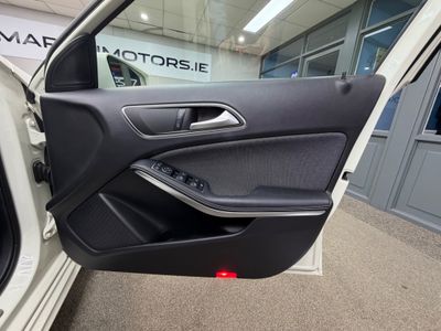 2016 Mercedes-Benz A 180