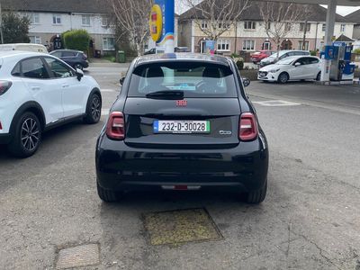 2023 Fiat 500e