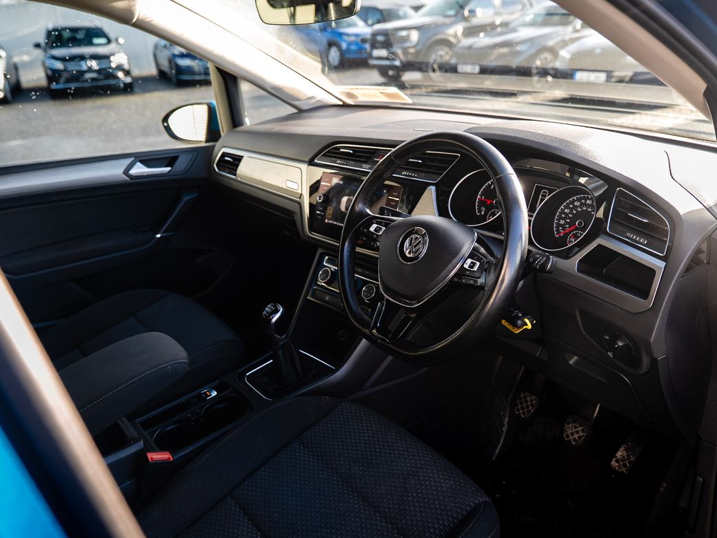 2020 Volkswagen Touran