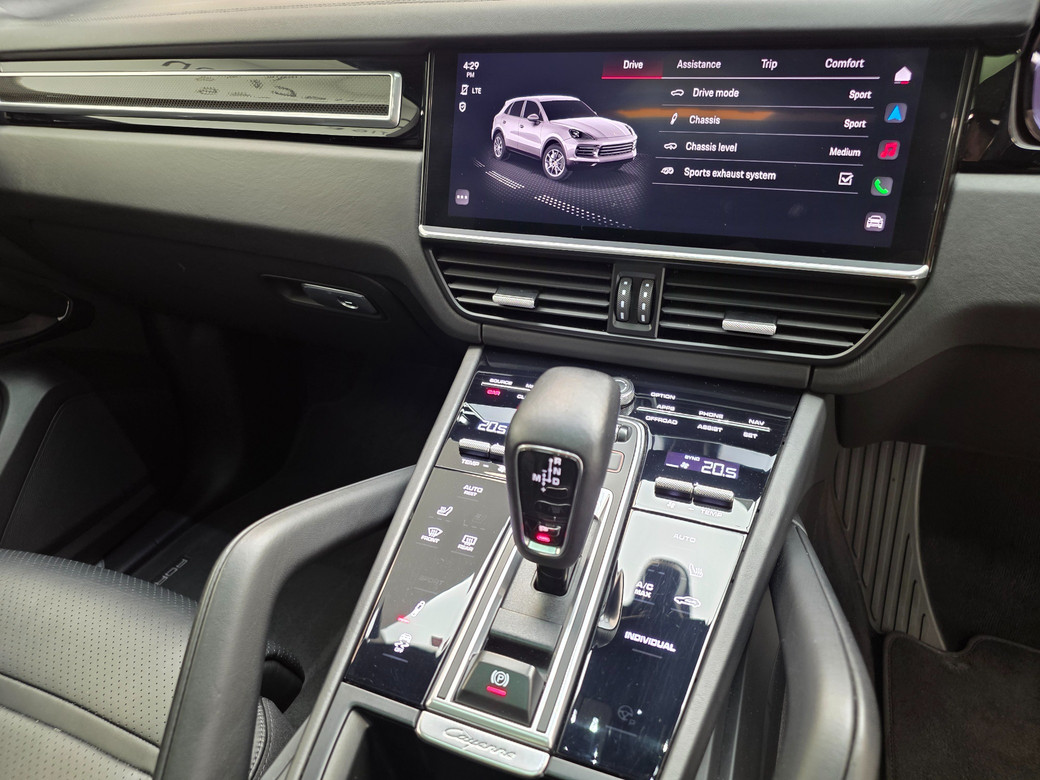 2023 Porsche Cayenne
