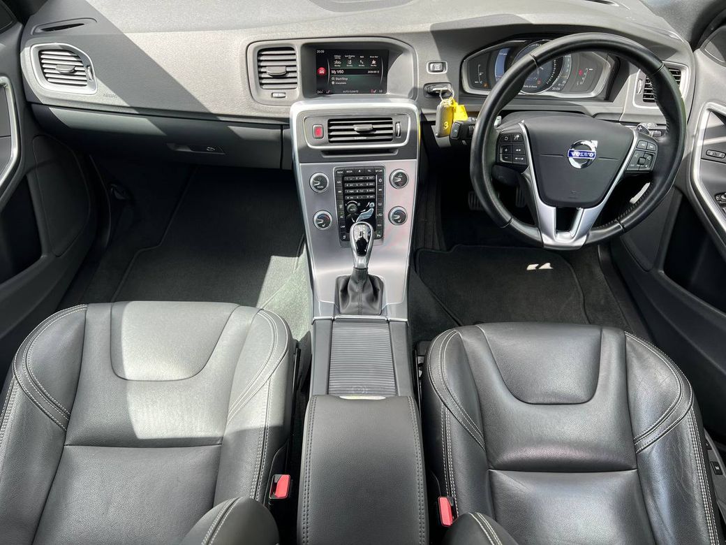 2017 Volvo V60