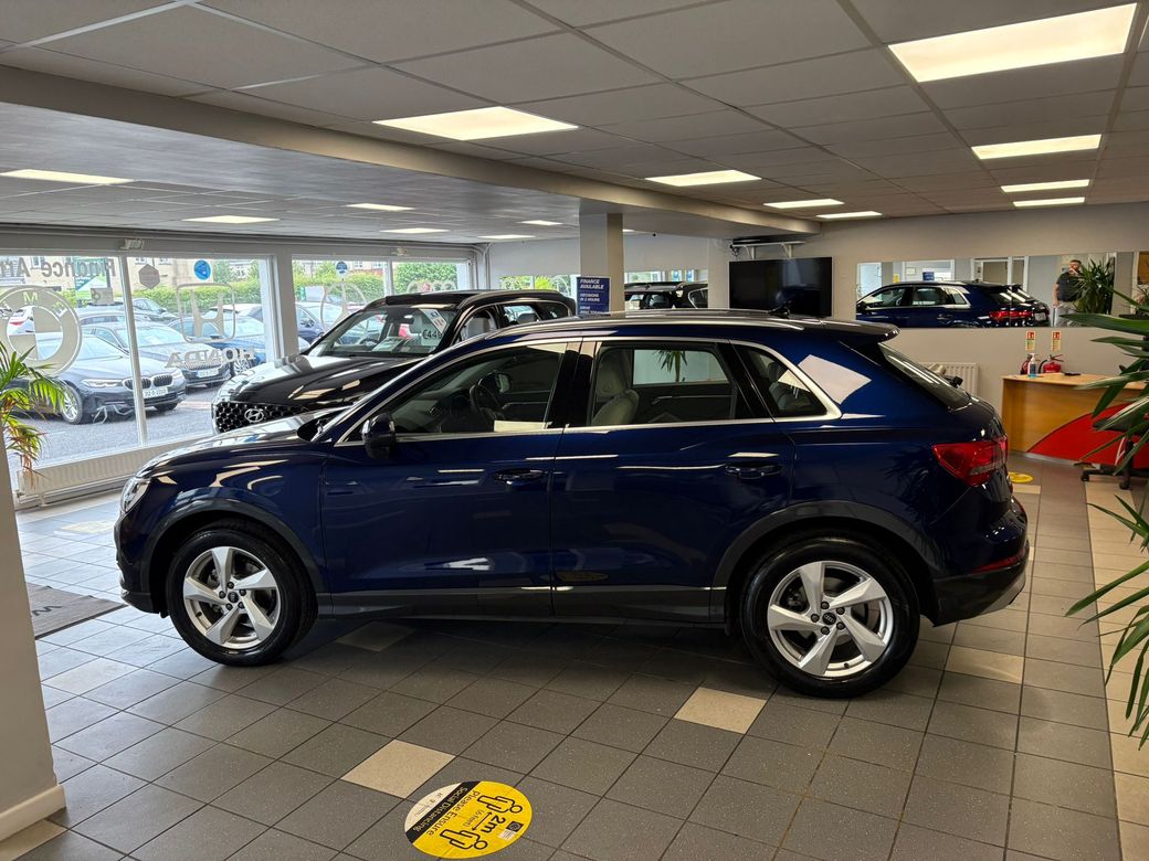 2023 Audi Q3