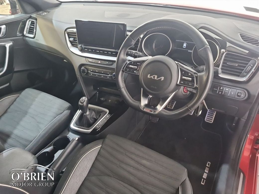 2022 Kia Ceed