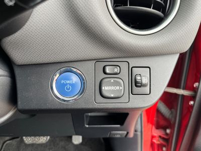 2016 Toyota Yaris