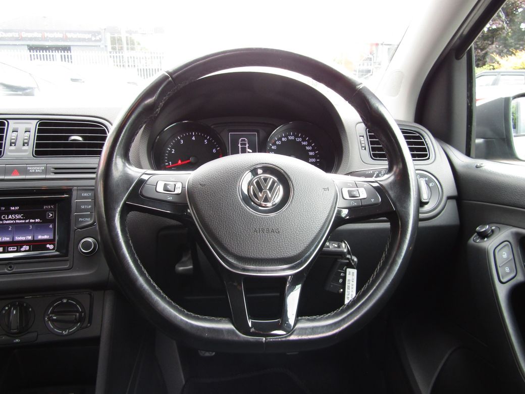 2016 Volkswagen Polo