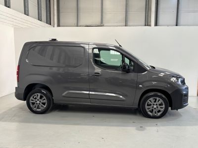 2023 Peugeot Partner