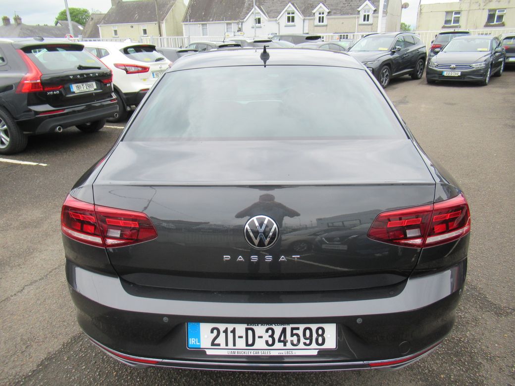 2021 Volkswagen Passat
