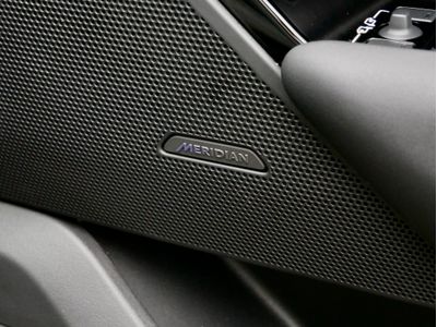 2025 Land Rover Range Rover Velar