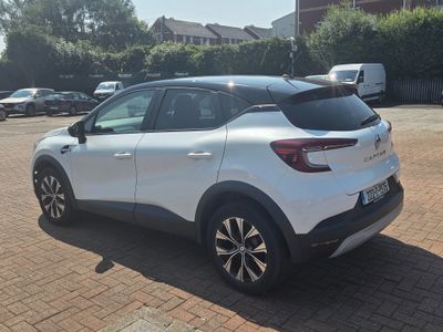 2022 Renault Captur