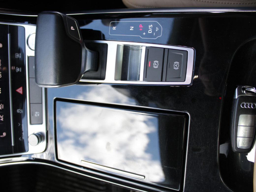 2018 Audi A8