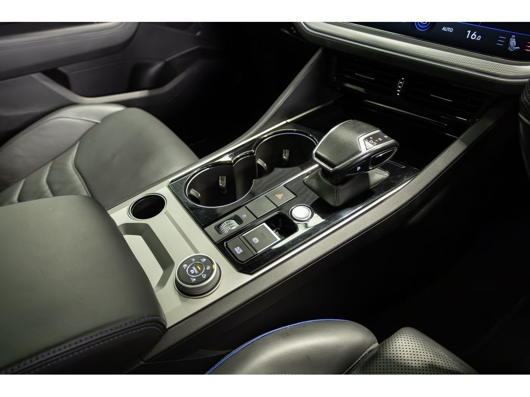 2021 Volkswagen Touareg