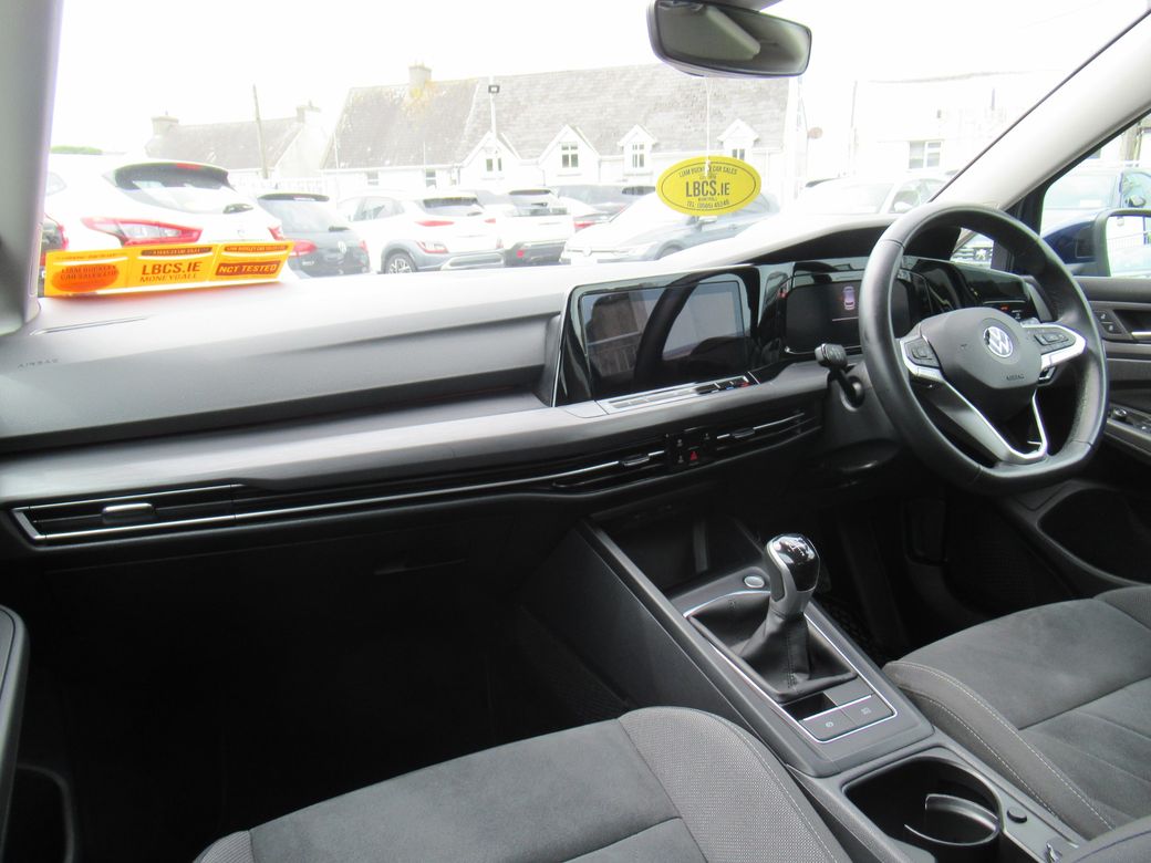 2022 Volkswagen Golf