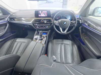 2018 BMW 523