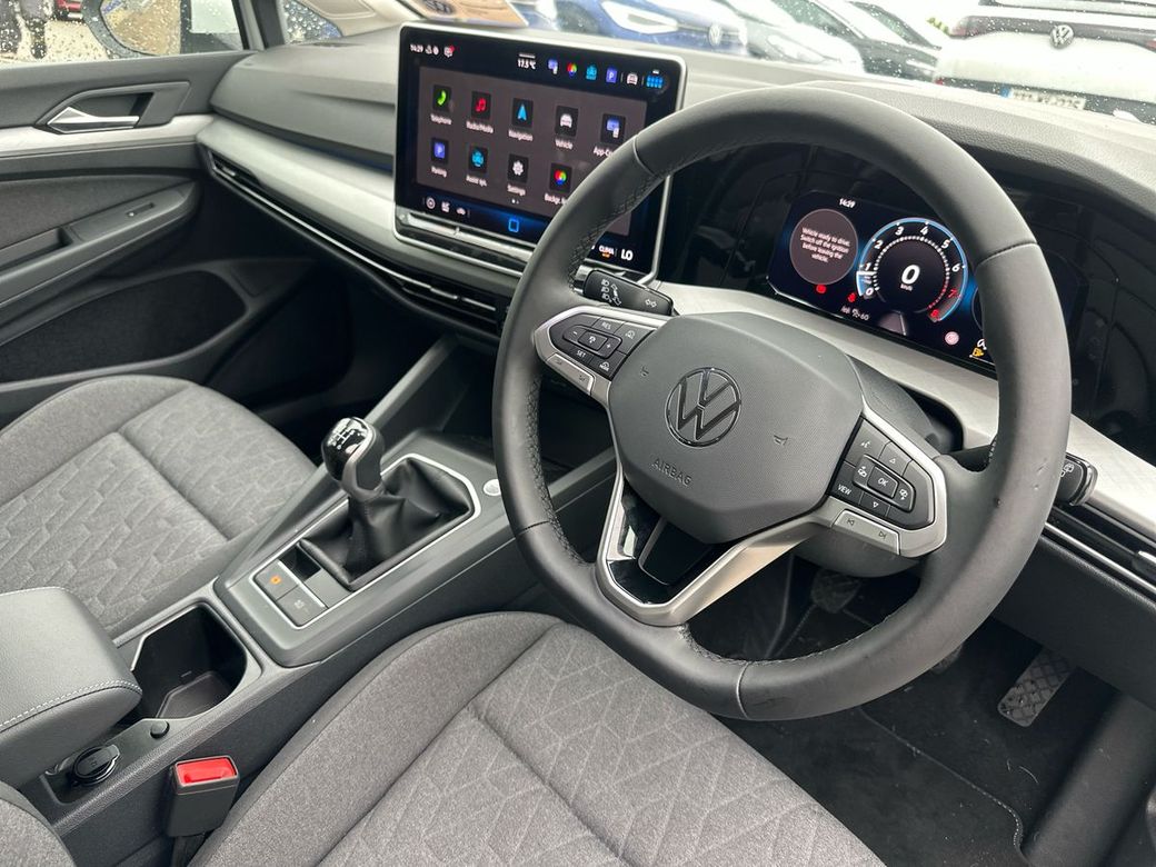 2025 Volkswagen Golf