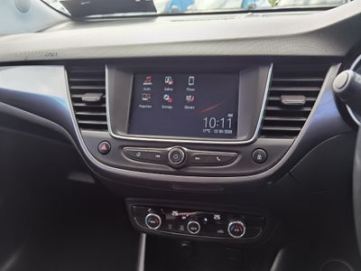 2021 Opel Crossland X
