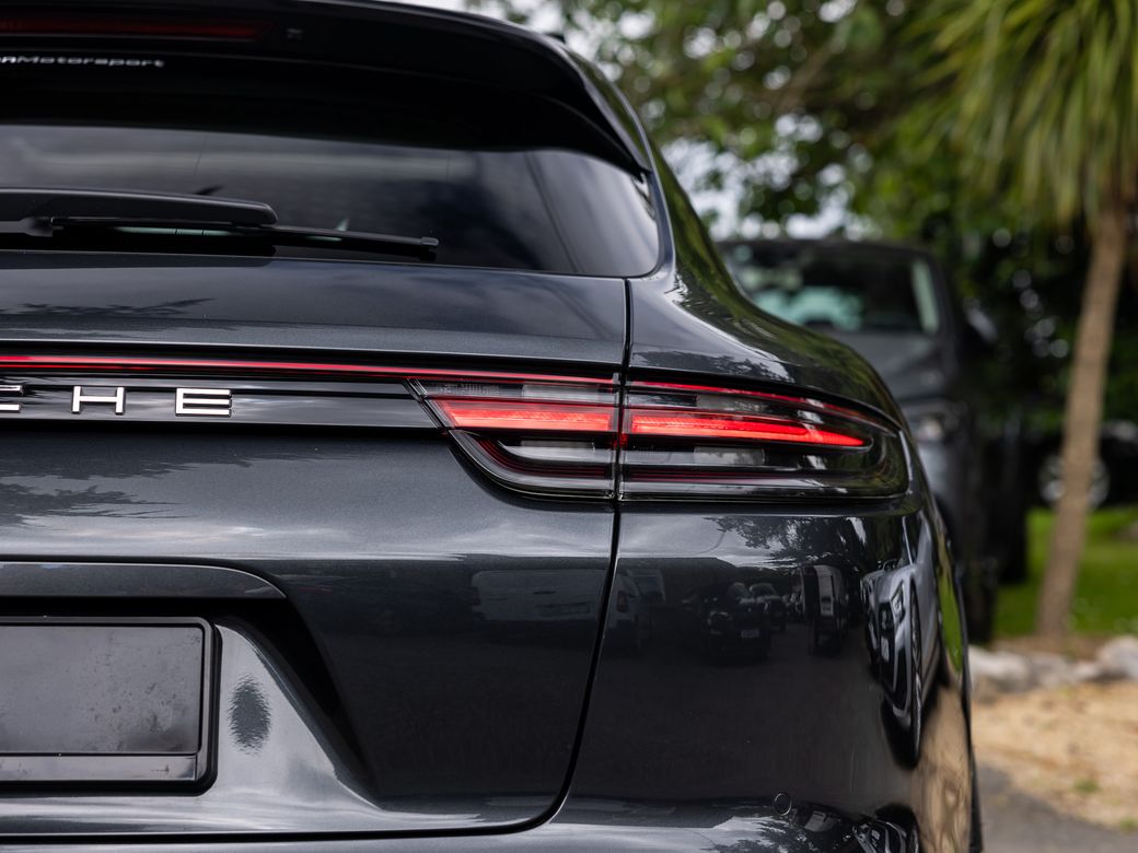2019 Porsche Panamera