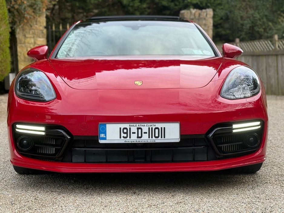 2019 Porsche Panamera