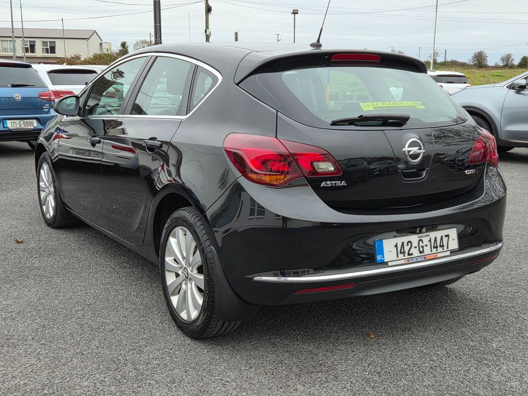 2014 Opel Astra