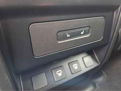2022 Land Rover Defender