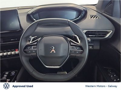2025 Peugeot 5008