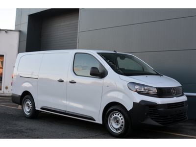 2025 Opel Vivaro