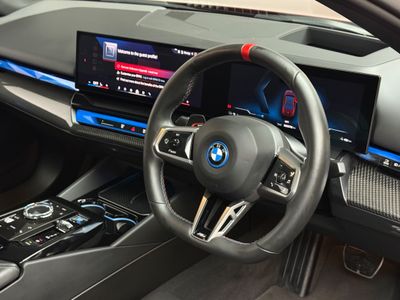 2024 BMW i5