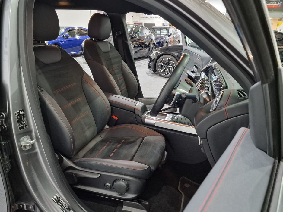 2024 Mercedes-Benz EQB