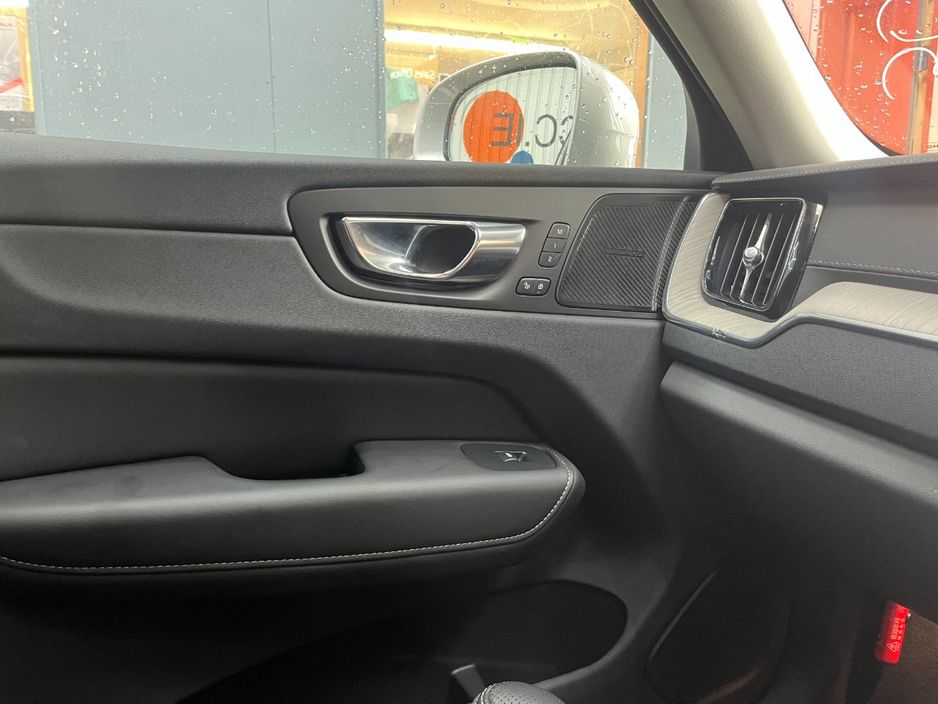 2022 Volvo XC60