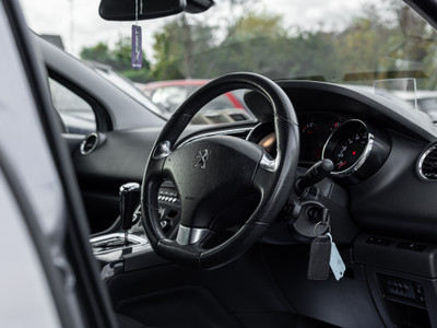 2015 Peugeot 5008