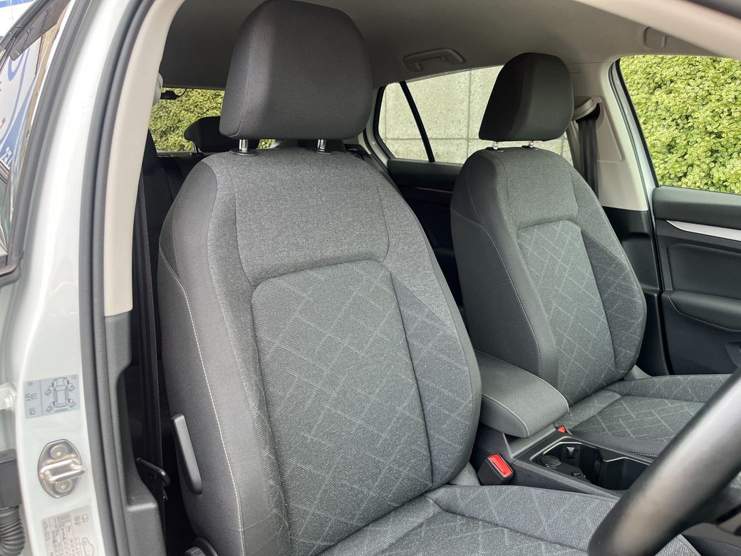 2022 Volkswagen Golf