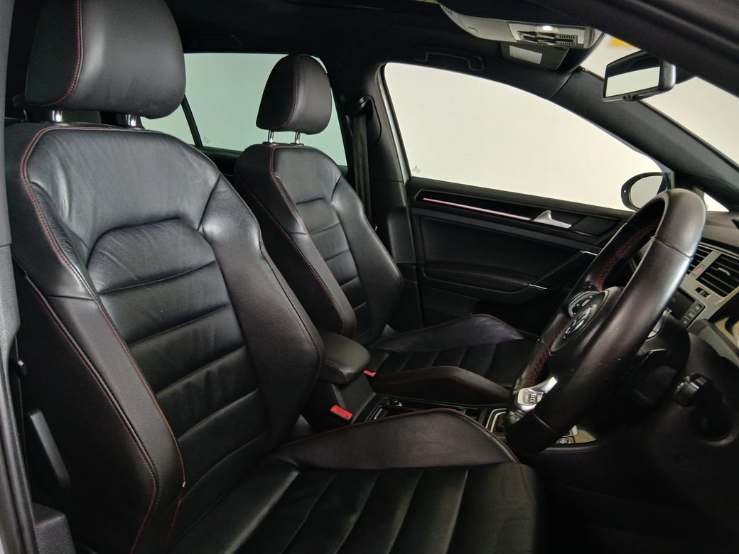 2013 Volkswagen Golf