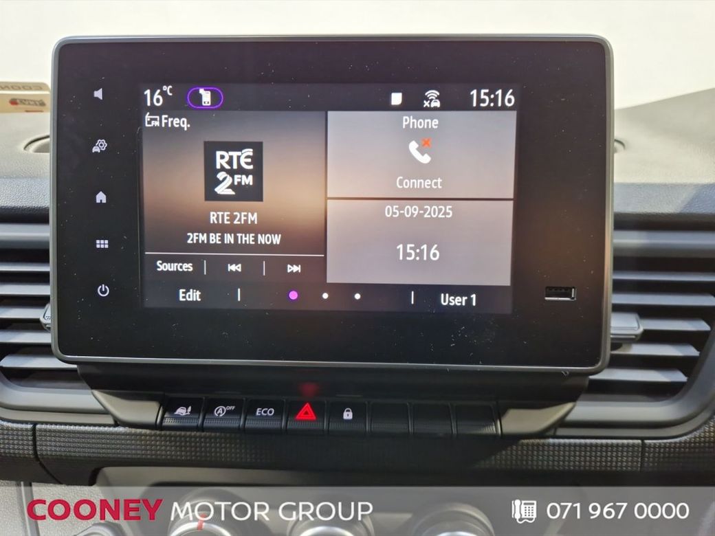 2025 Nissan Primastar