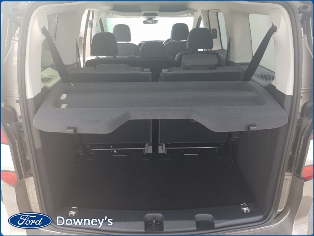 2025 Ford Tourneo Connect