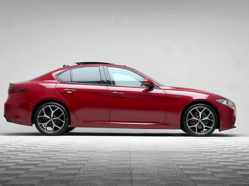 2022 Alfa Romeo Giulia