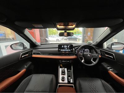 2024 Mitsubishi Outlander