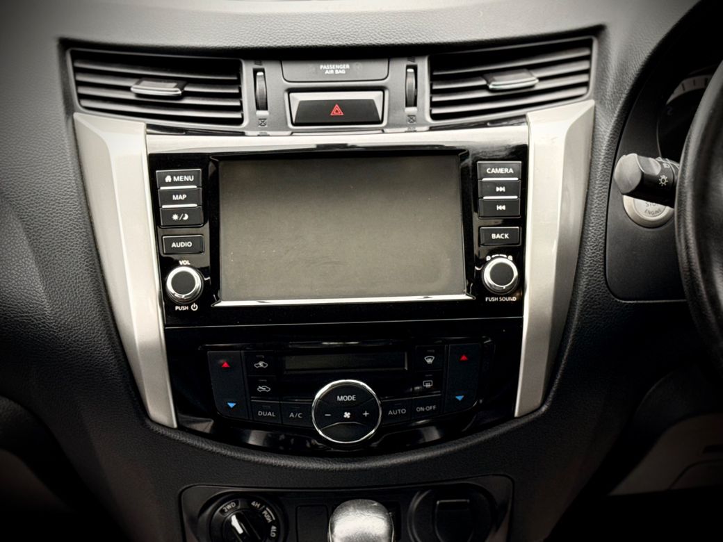 2021 Nissan Navara