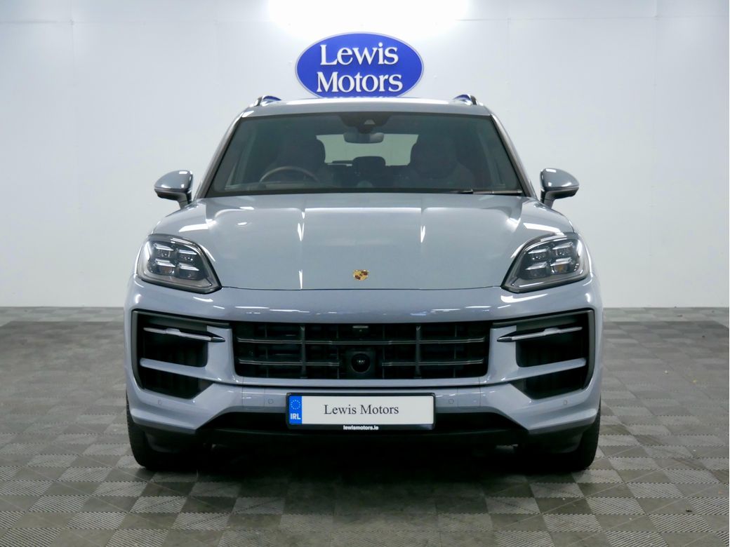 2025 Porsche Cayenne