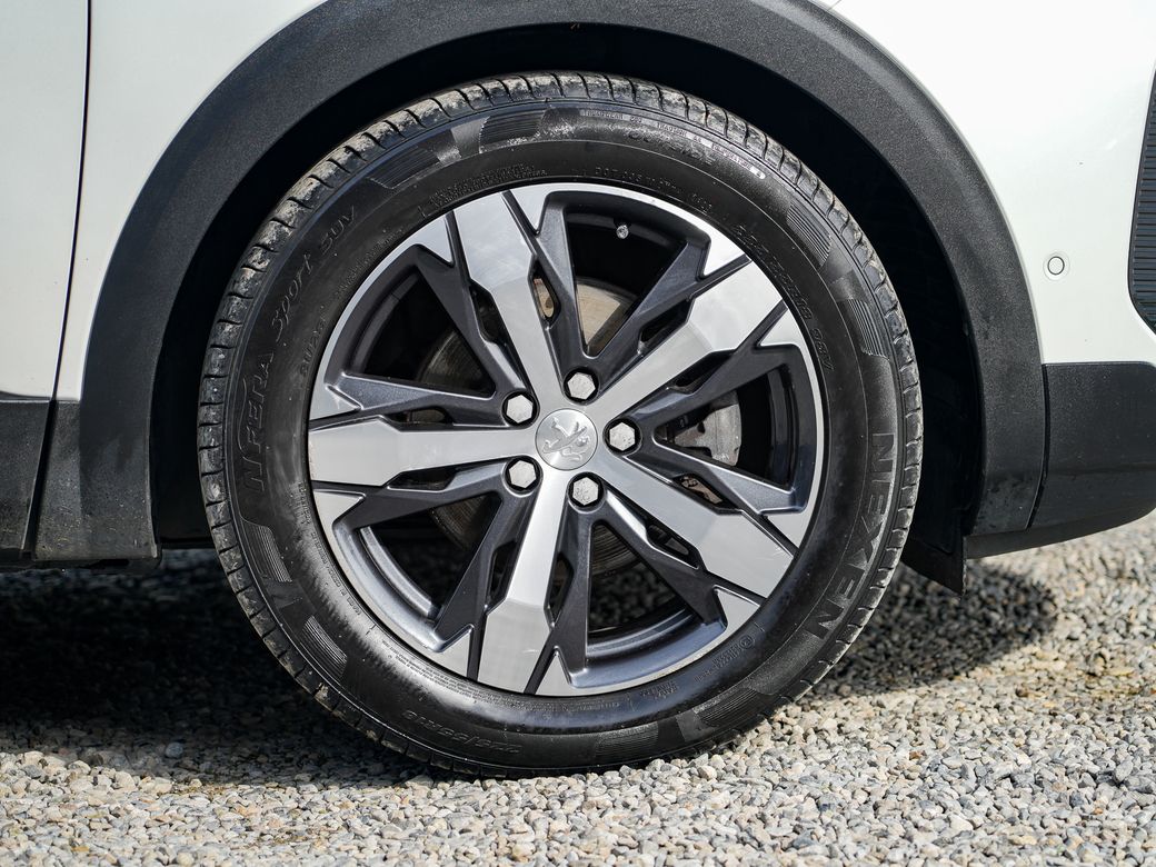 2022 Peugeot 5008